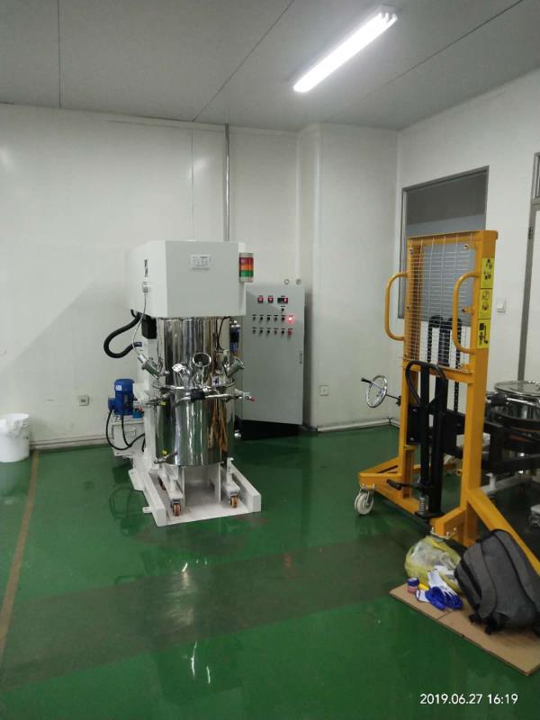 行星攪拌機(jī) 行星攪拌機(jī)