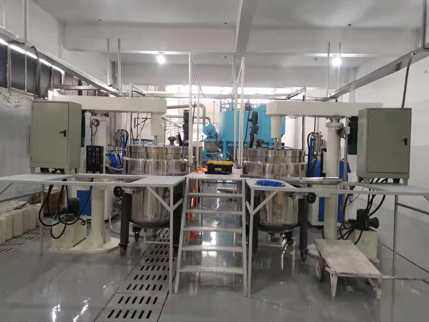 陶瓷砂磨機(jī) 陶瓷砂磨機(jī)